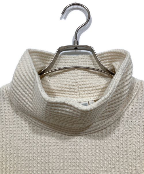 THE NORTH FACE（ザ ノース フェイス）THE NORTH FACE (ザ ノース フェイス) WAFFLE HIGHNECK　 ロングスリーブワッフルハイネック アイボリー サイズ:Sの古着・服飾アイテム