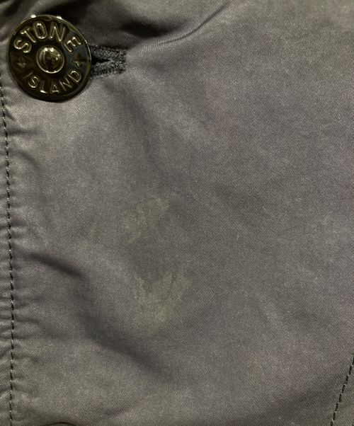 STONE ISLAND（ストーンアイランド）STONE ISLAND (ストーンアイランド) プリマロフト ロゴパッチコート ネイビー サイズ:Mの古着・服飾アイテム
