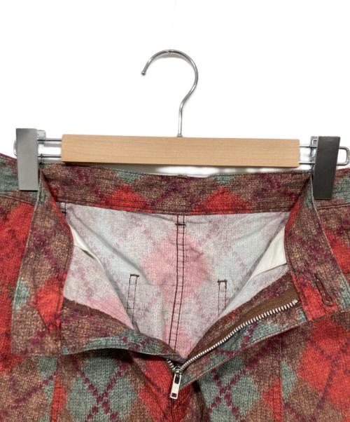 COMME des GARCONS HOMME PLUS（コムデギャルソンオムプリュス）COMME des GARCONS HOMME PLUS (コムデギャルソンオムプリュス) プリントハーフサルエルパンツ レッド サイズ:SSの古着・服飾アイテム