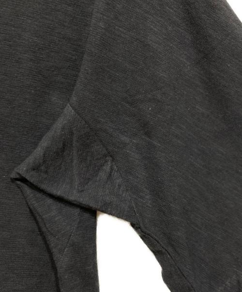 UNDERCOVER（アンダーカバー）UNDERCOVER (アンダーカバー) プリントTシャツ グレー サイズ:Fの古着・服飾アイテム