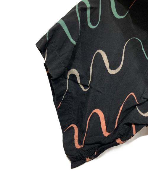 Star OF HOLLYWOOD（スターオブハリウッド）STAR OF HOLLYWOOD (スターオブハリウッド) WAVY STRIPE レーヨンシャツ ブラック サイズ:Lの古着・服飾アイテム