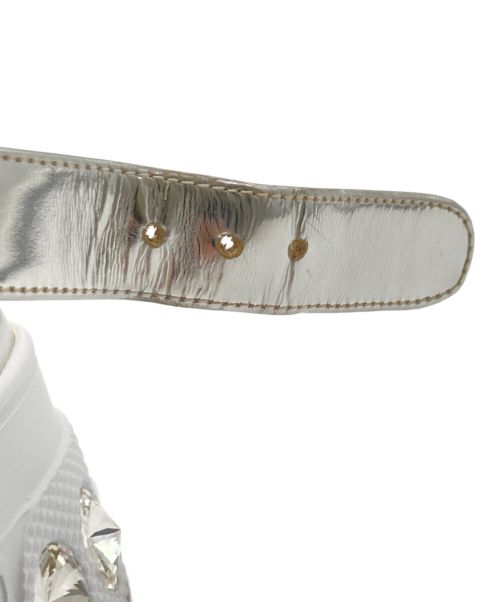 MIU MIU（ミュウミュウ）MIU MIU (ミュウミュウ) クロスベルトスタッズサンダル シルバー サイズ:35の古着・服飾アイテム