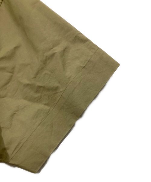 HYKE（ハイク）HYKE (ハイク) Aライン半袖ワンピース ベージュ サイズ:2の古着・服飾アイテム