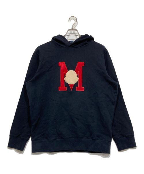 MONCLER（モンクレール）MONCLER (モンクレール) FELPA CON CAPPUCCIO HOODIE SWEAT　フェルパ コン カプチオ フロントロゴ刺繍 パーカー ネイビー サイズ:XLの古着・服飾アイテム