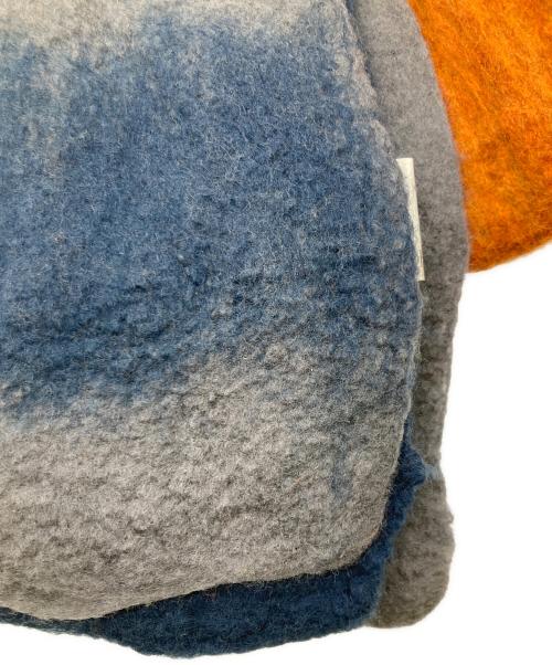 SILVANA MANETTI（シルヴァナ マネッティ）SILVANA MANETTI (シルヴァナ マネッティ) ウール混グラデーションマフラー ネイビー×オレンジの古着・服飾アイテム