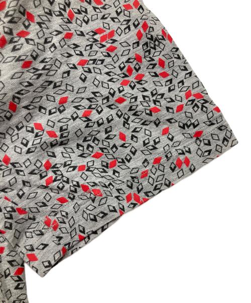 DIOR HOMME（ディオール オム）Dior Homme (ディオール オム) VネックTシャツ グレー サイズ:XSの古着・服飾アイテム