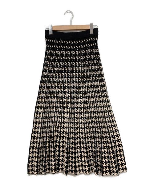 TORRAZZO DONNA（トラッゾドンナ）TORRAZZO DONNA (トラッゾドンナ) リバーシブルジャガードスカートチドリ / ニットスカート ブラック サイズ:Fの古着・服飾アイテム