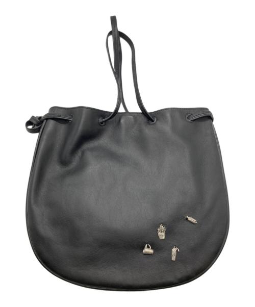 ear PAPILLONNER（イアパピヨネ）ear PAPILLONNER (イアパピヨネ) カフェパーツチャーム付き巾着バッグ ブラックの古着・服飾アイテム