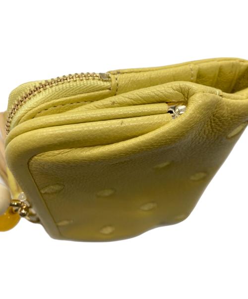 Perche（ペルケ）Perche (ペルケ) アクリル玉がま口2つ折り財布 イエローの古着・服飾アイテム