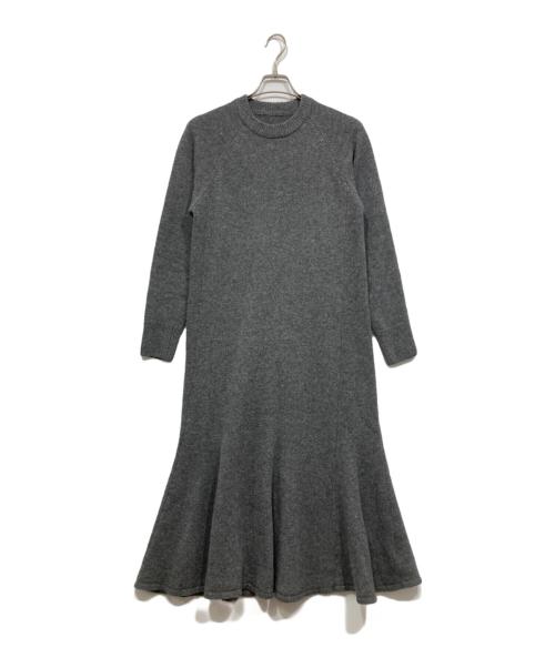 Spick and Span（スピック＆スパン）Spick and Span (スピックアンドスパン) フレアーヘムワンピース / ニットワンピース グレー サイズ:FREEの古着・服飾アイテム