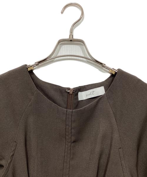 sachat（サーシャ）sachat (サーシャ) ワンピース ブラウンの古着・服飾アイテム