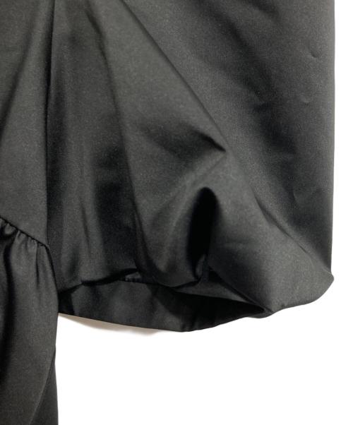 maison de dolce（メゾンドドルチェ）maison de dolce (メゾンドドルチェ) 半袖ブラウス　パフスリーブ ブラック サイズ:Sの古着・服飾アイテム