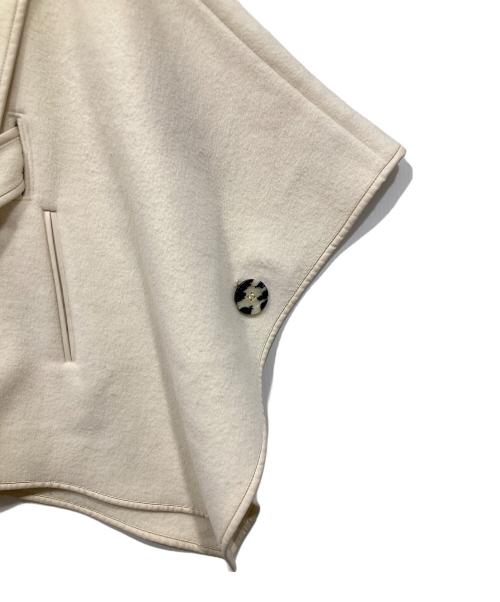 Snidel（スナイデル）Snidel (スナイデル) PONCHO COAT / ポンチョコート アイボリー サイズ:Fの古着・服飾アイテム