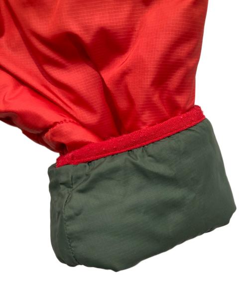 Patagonia（パタゴニア）Patagonia (パタゴニア) パフジャケット　02年製 レッド サイズ:Mの古着・服飾アイテム