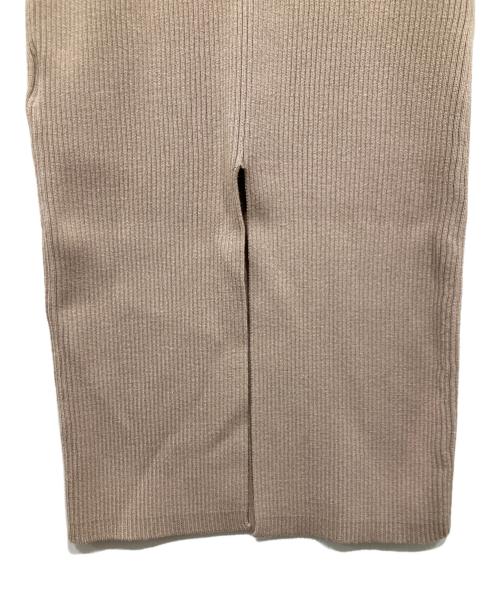 Resexxy（リゼクシー）RESEXXY (リゼクシー) ストリングデザインタイトニットワンピース ベージュ サイズ:Mの古着・服飾アイテム