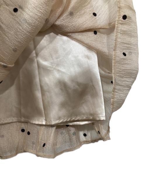 JUSGLITTY（ジャスグリッティー）JUSGLITTY (ジャスグリッティー) シャイニードットマチフレアスカート ベージュの古着・服飾アイテム