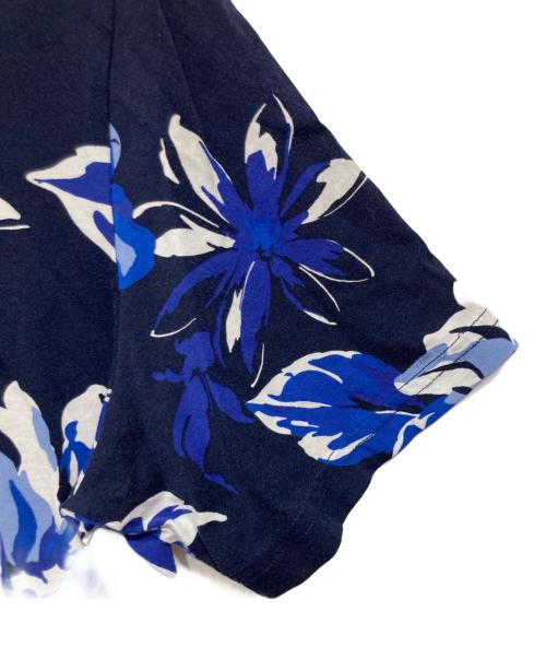 POLO GOLF（ポロ ゴルフ）POLO GOLF (ポロ ゴルフ) 花柄プリントポロシャツ ブルー サイズ:SPの古着・服飾アイテム