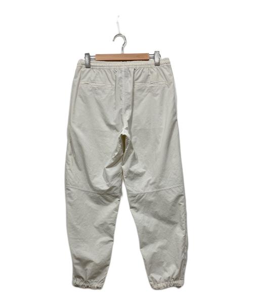 UNDER ARMOUR（アンダーアーマー）UNDER ARMOUR (アンダーアーマー) ナイロンパンツ ホワイト サイズ:Mの古着・服飾アイテム