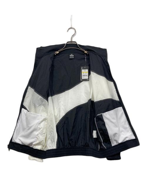 UNDER ARMOUR（アンダーアーマー）UNDER ARMOUR (アンダーアーマー) ナイロンジャケット ホワイト×ブラック サイズ:M 未使用品の古着・服飾アイテム