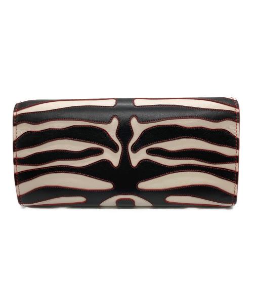 ALEXANDER McQUEEN（アレキサンダーマックイーン）ALEXANDER McQUEEN (アレキサンダーマックイーン) スカルモチーフ長財布 ブラック×ホワイトの古着・服飾アイテム