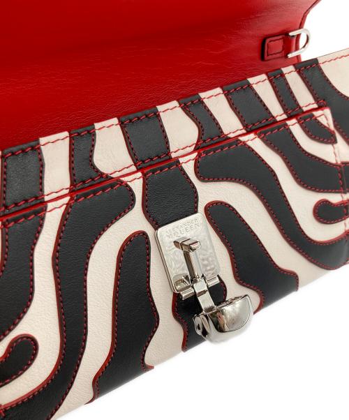 ALEXANDER McQUEEN（アレキサンダーマックイーン）ALEXANDER McQUEEN (アレキサンダーマックイーン) スカルモチーフ長財布 ブラック×ホワイトの古着・服飾アイテム