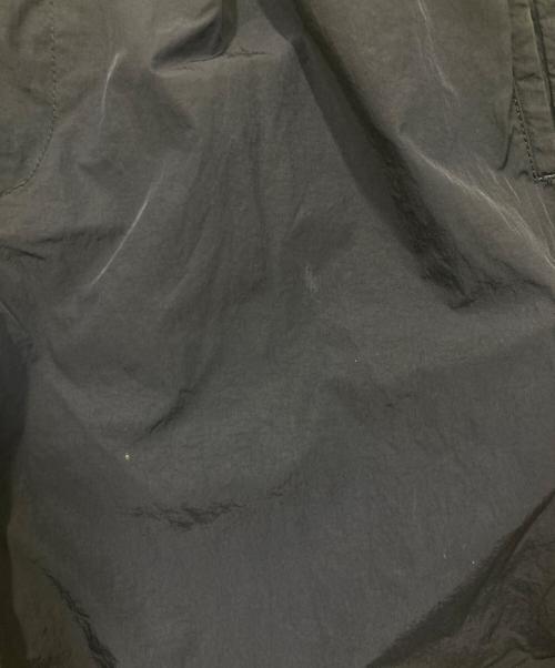 BEAUTY&YOUTH（ビューティーアンドユース）BEAUTY&YOUTH (ビューティーアンドユース) ハードナイロンショートパンツ ネイビー サイズ:Mの古着・服飾アイテム