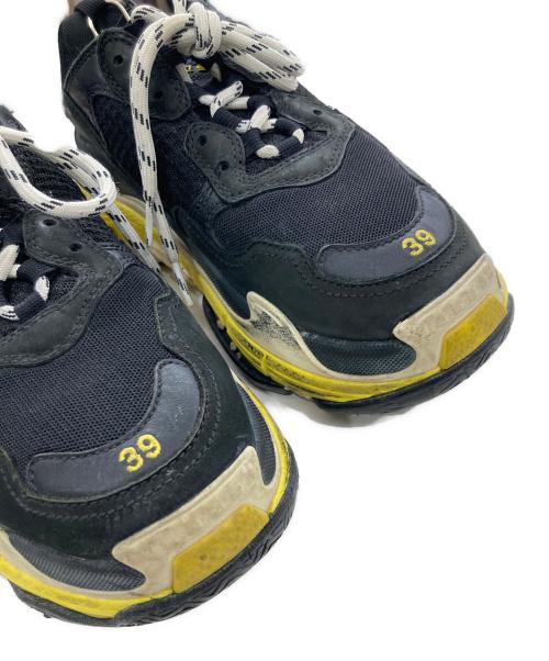 BALENCIAGA（バレンシアガ）BALENCIAGA (バレンシアガ) TRIPLE S　スニーカー ブラック×イエロー サイズ:26㎝の古着・服飾アイテム