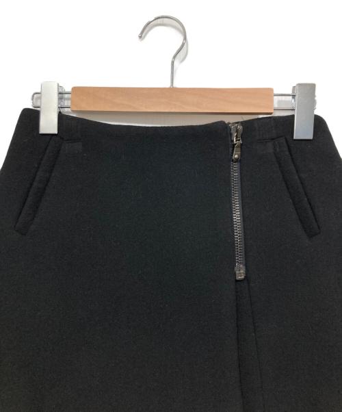 MIU MIU（ミュウミュウ）MIU MIU (ミュウミュウ) ウールミニスカート ブラック サイズ:38の古着・服飾アイテム