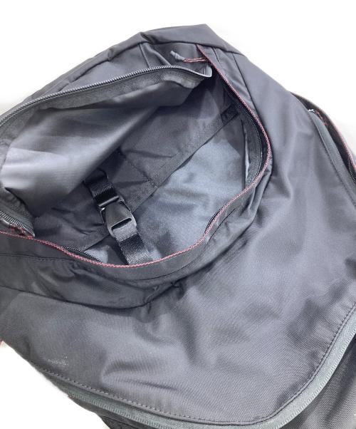 BRIEFING（ブリーフィング）BRIEFING (ブリーフィング) FLY FRONT DAY PACK / バックパック　GOLFの古着・服飾アイテム