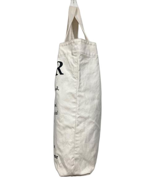 Vivienne Westwood（ヴィヴィアンウエストウッド）Vivienne Westwood (ヴィヴィアンウエストウッド) WINTERトートバッグ ホワイトの古着・服飾アイテム
