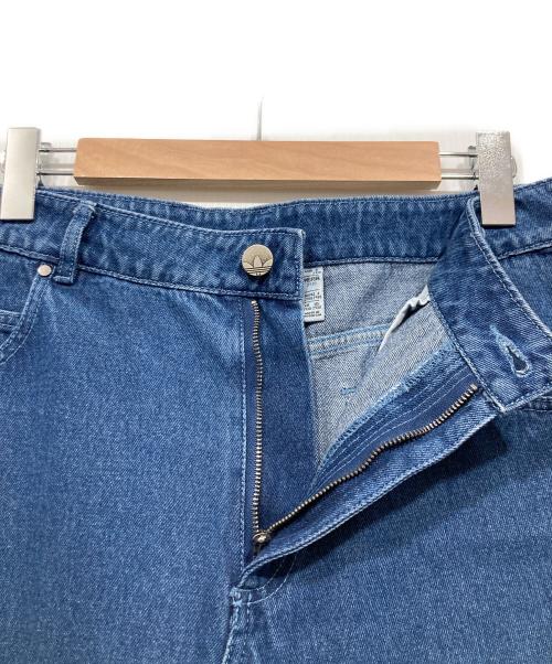 adidas（アディダス）adidas (アディダス) スリーストライプス デニムトラックパンツ ブルー サイズ:29/30の古着・服飾アイテム