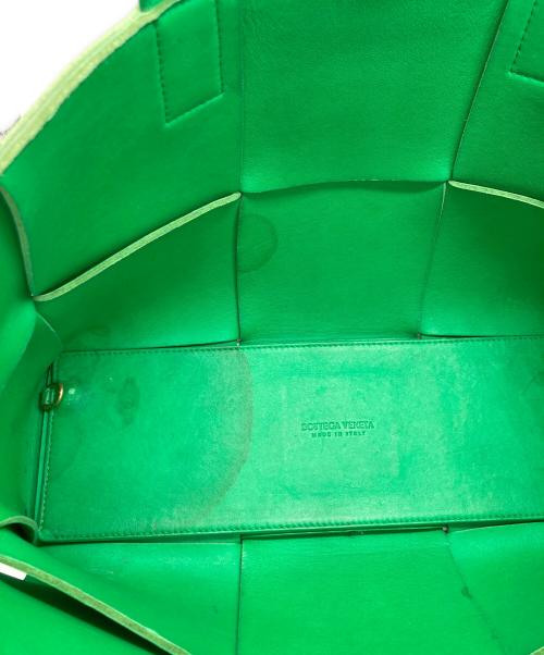 BOTTEGA VENETA（ボッテガベネタ）BOTTEGA VENETA (ボッテガベネタ) アルコトートバッグ(ミディアム)の古着・服飾アイテム