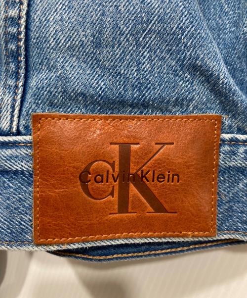 Calvin Klein Jeans（カルバンクラインジーンズ）Calvin Klein Jeans (カルバンクラインジーンズ) 90s ウォッシュドデニムトラッカージャケット ブルー サイズ:XSの古着・服飾アイテム