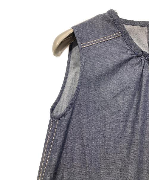 N°21（ヌメロヴェントゥーノ）N°21 (ヌメロヴェントゥーロ) ノースリーブワンピース / ダンガリーノースリーブワンピース インディゴ サイズ:36の古着・服飾アイテム