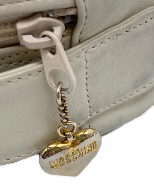 MOSCHINO（モスキーノ）MOSCHINO (モスキーノ) キルティングハートサークルハンドバッグ  ホワイトの古着・服飾アイテム