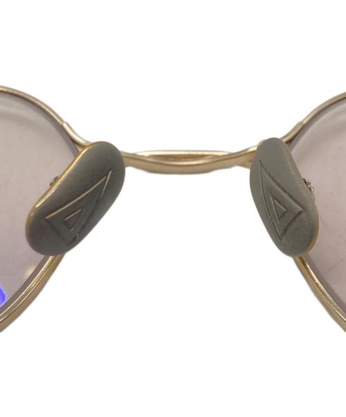 ISSEY MIYAKE（イッセイミヤケ）ISSEY MIYAKE (イッセイミヤケ) 金子眼鏡 (カネコガンキョウ) サングラス / HEXAGON-IX ゴールドフレーム サイズ:SIZE 不明（印字消え)の古着・服飾アイテム