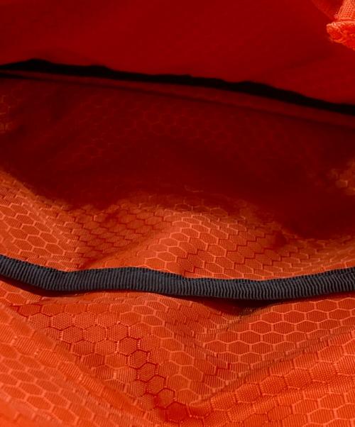 ALPAKA（アルパカ）ALPAKA (アルパカ) スリングボディーバッグ / AIR SLING V2BLACK ブラックの古着・服飾アイテム