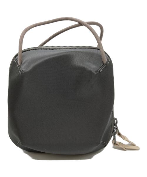 ARTISAN&ARTIST（アルティザン＆アーティスト）ARTISAN&ARTIST (アルティザン＆アーティスト) JAL (ジャル) マルチポーチ グレーの古着・服飾アイテム