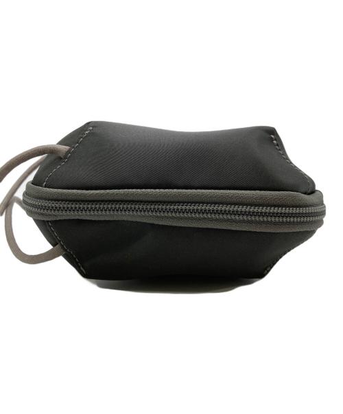 ARTISAN&ARTIST（アルティザン＆アーティスト）ARTISAN&ARTIST (アルティザン＆アーティスト) JAL (ジャル) マルチポーチ グレーの古着・服飾アイテム