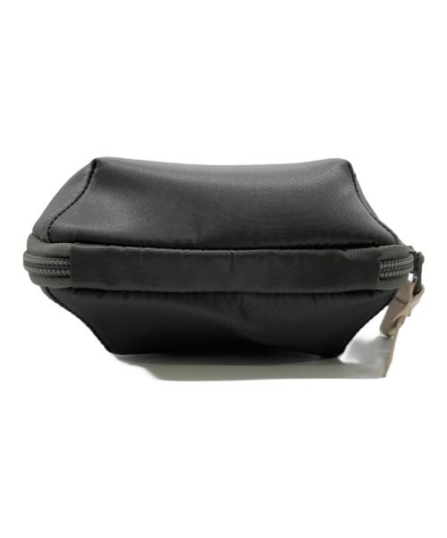 ARTISAN&ARTIST（アルティザン＆アーティスト）ARTISAN&ARTIST (アルティザン＆アーティスト) JAL (ジャル) マルチポーチ グレーの古着・服飾アイテム