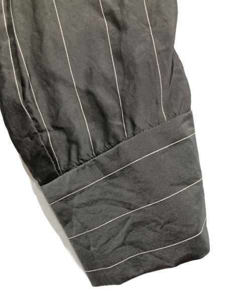 FRAMeWORK（フレームワーク）FRAMeWORK (フレームワーク) キュプラストライプオーバーシャツ グレー サイズ:FREEの古着・服飾アイテム