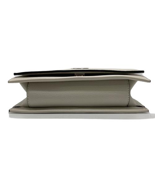 ck Calvin Klein（シーケーカルバンクライン）ck Calvin Klein (シーケーカルバンクライン) チェーンショルダーバッグ ホワイトの古着・服飾アイテム