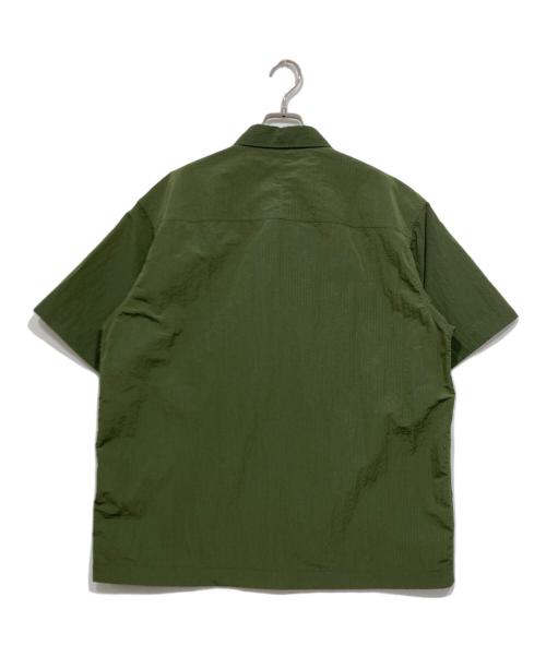 WILD THINGS（ワイルドシングス）WILD THINGS (ワイルドシングス) GRAIN RIP S/S ZIP SHIRT / 半袖シャツ カーキ サイズ:Lの古着・服飾アイテム