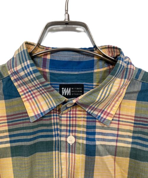 im MIYAKE DESIGN STUDIO（イッセイミヤケデザインスタジオ）im MIYAKE DESIGN STUDIO (イッセイミヤケデザインスタジオ) チェックシャツ マルチカラー サイズ:Ｌ　の古着・服飾アイテム
