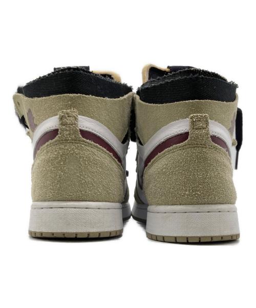 NIKE（ナイキ）NIKE (ナイキ) ハイカットスニーカー / ズーム コンフォート  / AIR JORDAN 1 ZOOM AIR CMFT ベージュ サイズ:26㎝の古着・服飾アイテム