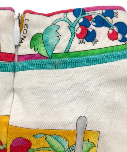 LAONARD（レオナード）LAONARD (レオナード) 総柄ハイネックカットソー ホワイト サイズ:Mの古着・服飾アイテム