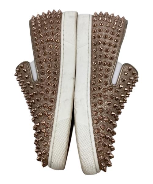 Christian Louboutin（クリスチャン・ルブタン）Christian Louboutin (クリスチャン・ルブタン) スパイクスタッズスリッポン ピンク サイズ:37の古着・服飾アイテム