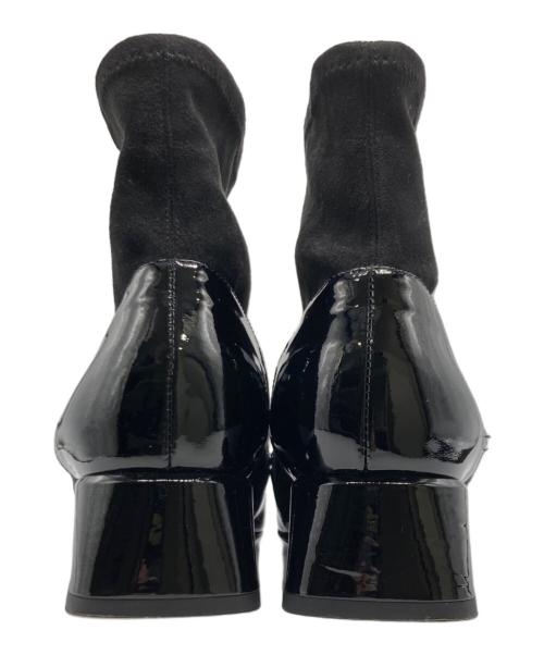 FABIO RUSCONI（ファビオルスコーニ）FABIO RUSCONI (ファビオルスコーニ) ビット付き スクエアトゥ ストレッチレザー ショートブーツ ブラック サイズ:39の古着・服飾アイテム