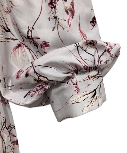 Snidel（スナイデル）Snidel (スナイデル) ベストディテールプリントワンピ グレーの古着・服飾アイテム