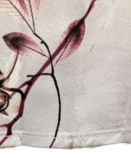 Snidel（スナイデル）Snidel (スナイデル) ベストディテールプリントワンピ グレーの古着・服飾アイテム